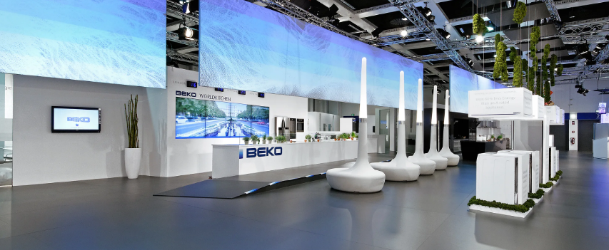 Однажды в Нюрнберге на FENSTERBAU FRONTALE 2020 в июне. Обзор лучших экспонатов elumatec Однажды в Нюрнберге на FENSTERBAU FRONTALE 2020 в июне. Обзор лучших экспонатов elumatec
